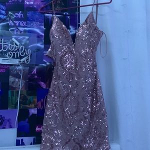 Windsor rose gold short dress